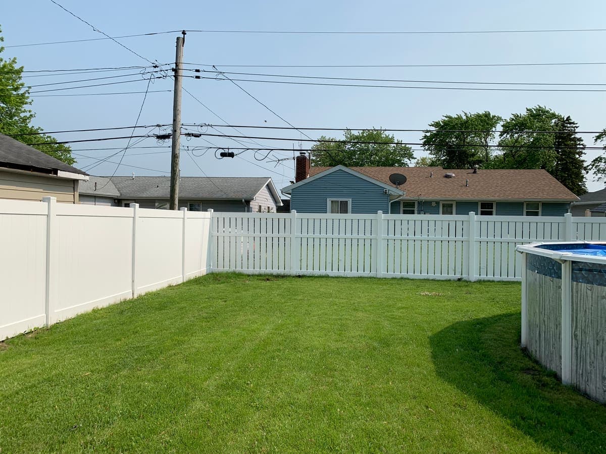 Vinyl fence installation