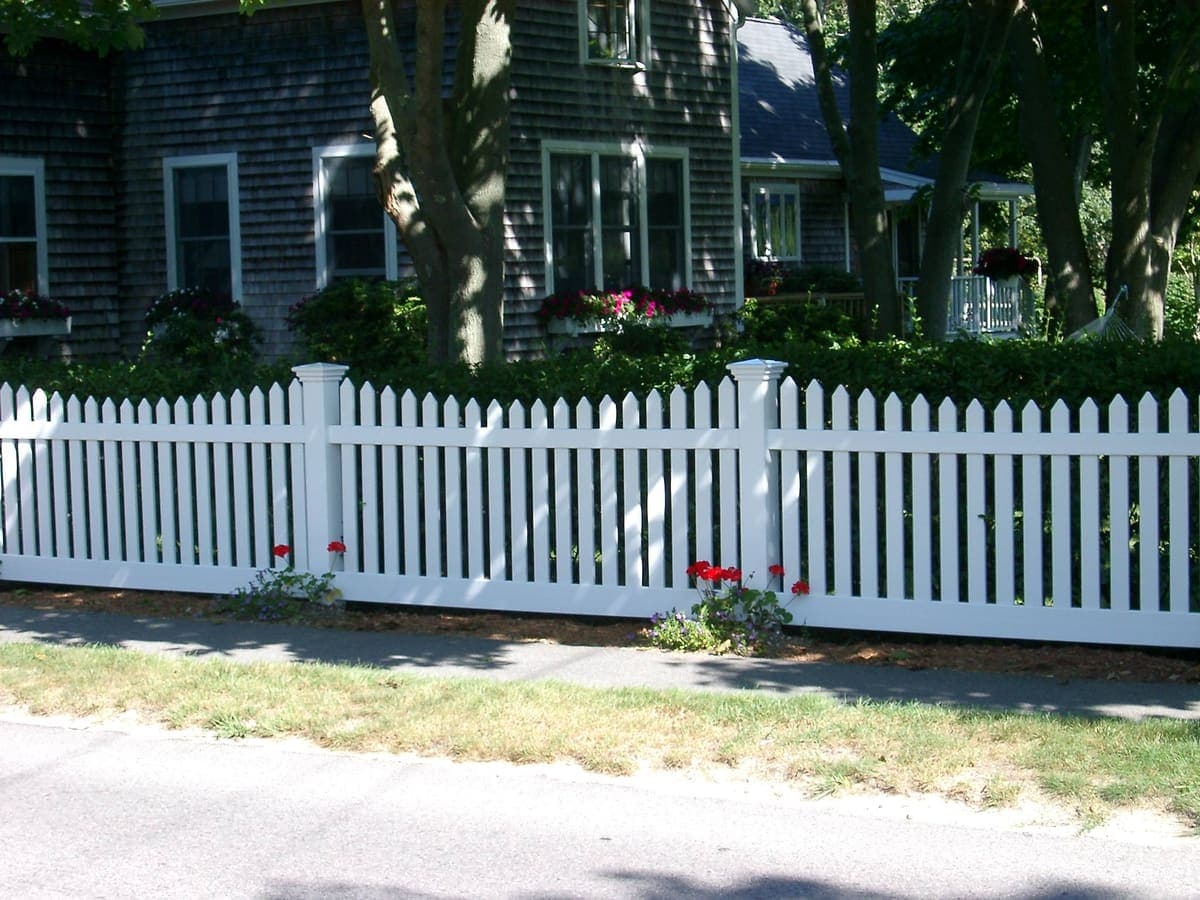 Vinyl fence installation